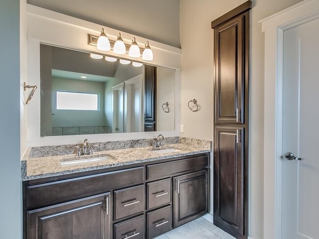 Building Photo - 10016 NW 97th St