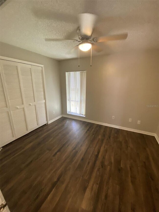 Building Photo - 2 bed 2 bath With Private Courtyard