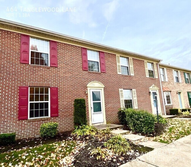 Building Photo - 464 Tanglewood Ln