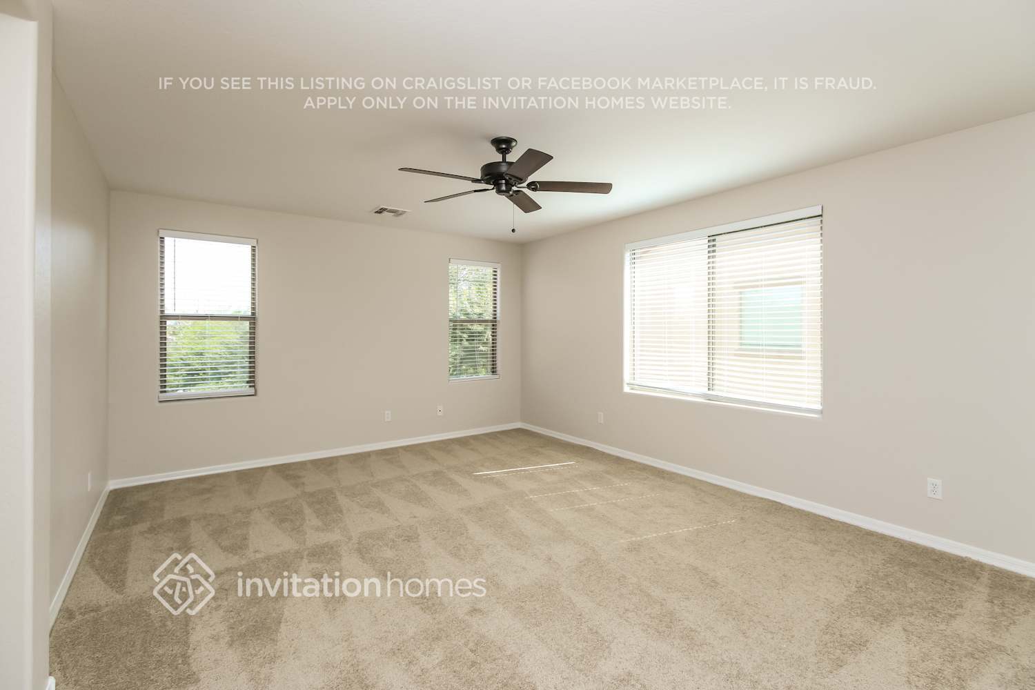 Building Photo - 4160 E Woodside Ct