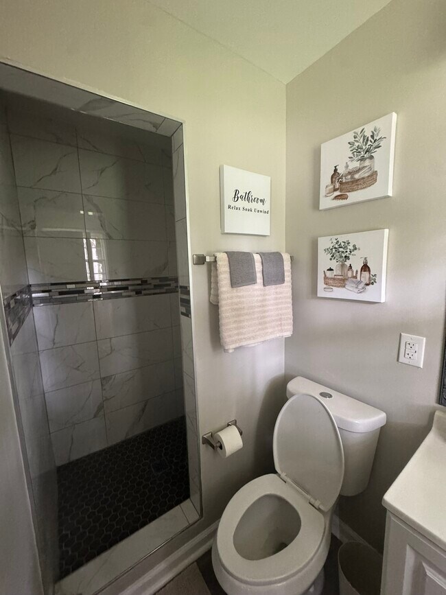 Building Photo - 3706 College Park Cir NW