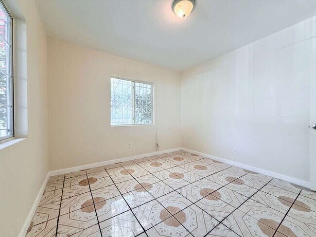 Building Photo - 8462 Zamora Ave
