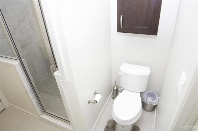 Building Photo - 1705 W Garrison Dr