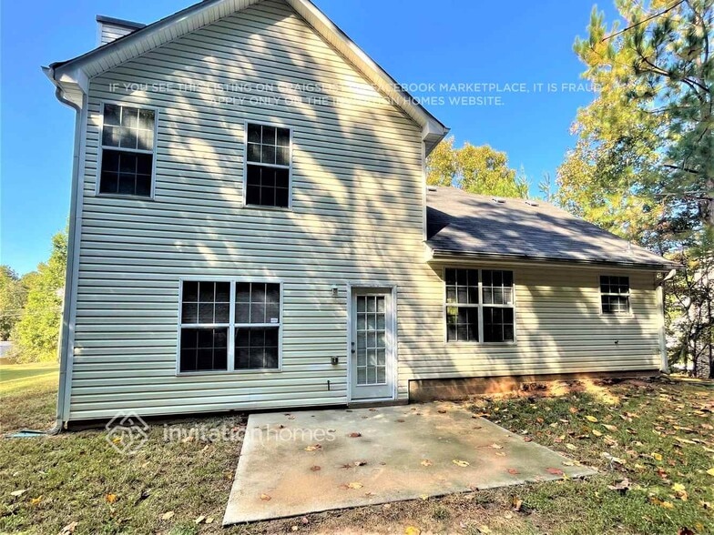 Building Photo - 335 Carrie Dr
