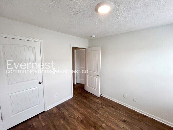 Building Photo - 232 Ansley Wy