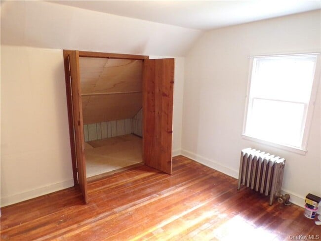 Building Photo - 2 Mertes Ln