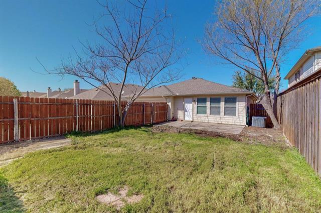Building Photo - 8824 Cross Oak Ranch Blvd