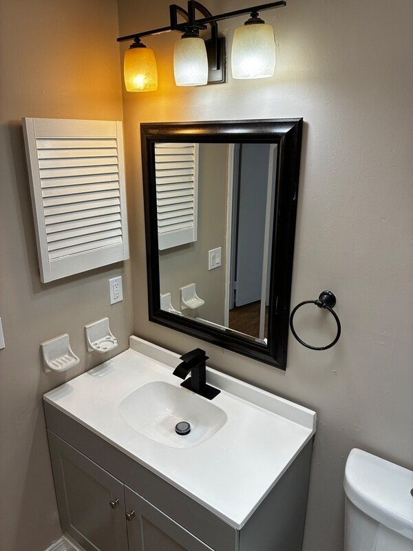 Building Photo - 11671 Tanager Dr