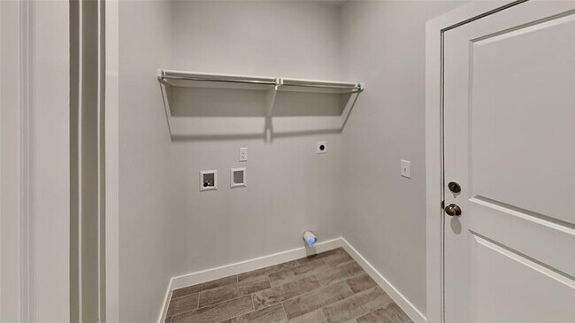 Building Photo - 17010 Lantana Lp