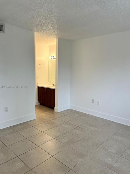 Building Photo - 7200 NW 179th St