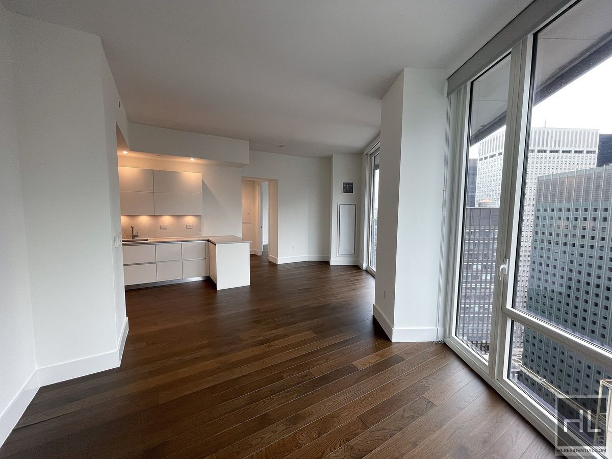 Building Photo - East 44th Street