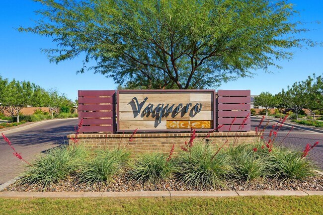 Building Photo - Gated Community Amazing ameneties