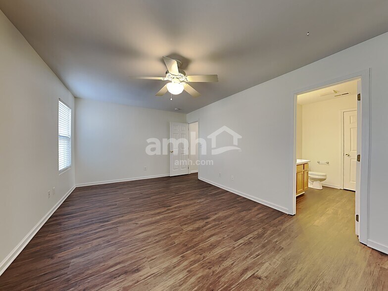 Building Photo - 4477 Westhill Pl