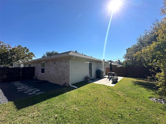 Building Photo - 11600 Mary Hargrove Ln