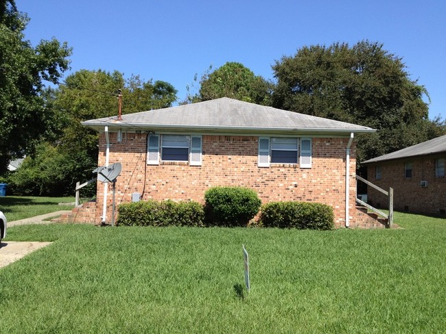 Primary Photo - 2 BEDROOM DUPLEX IN OCEANA FOR RENT!!!