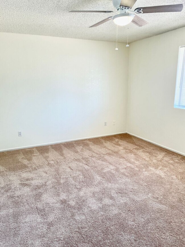 Building Photo - Gilbert & Southern 3 Bed/2 Bath Home In Mesa!