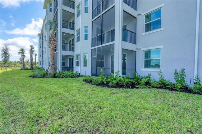 Building Photo - 14161 Heritage Landing Blvd