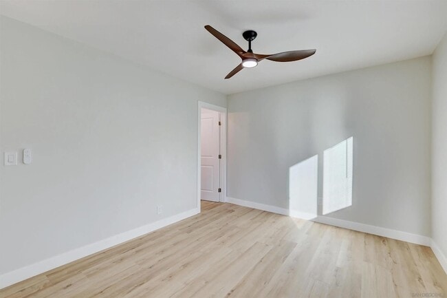 Building Photo - 503 Prescott Ave