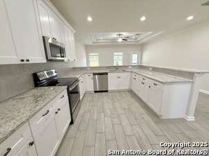 Building Photo - 2137 Fuller Dr