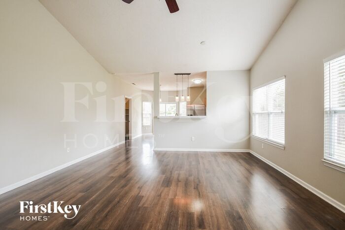 Building Photo - 17062 Black Cherry Ct