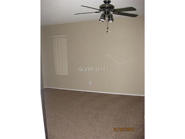 Building Photo - Four-Bedroom Home in Henderson!