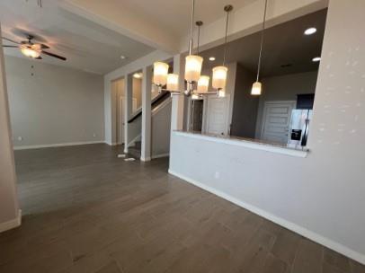 Building Photo - 2250 Avery Village
