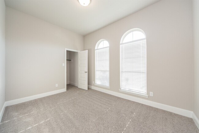 Building Photo - 4623 Primrose Valley Ln