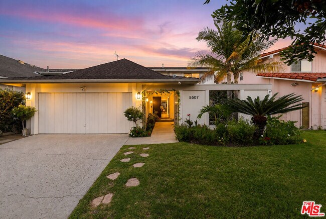 Building Photo - 5507 Bluebell Ave