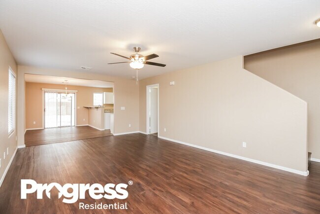 Building Photo - 40489 N Glen Meadows Ln