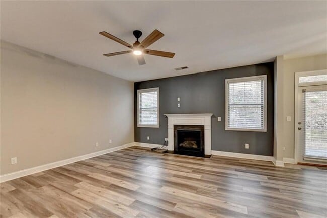 Building Photo - 359 Shiloh Manor Dr