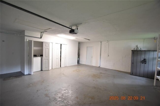 Building Photo - 1455 Ridgelane Cir S