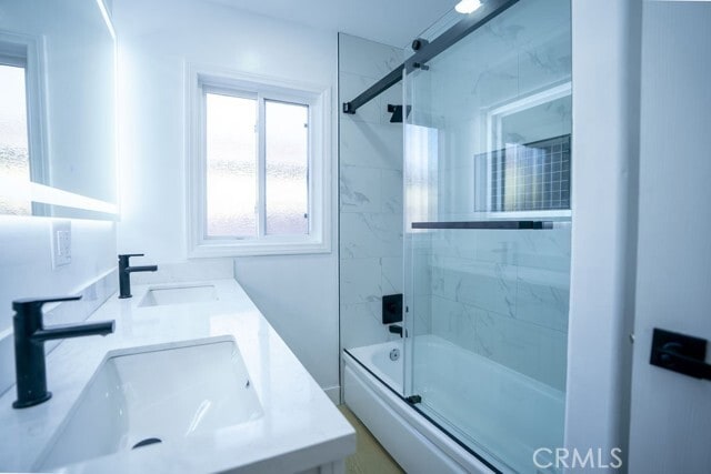 Building Photo - 7870 La Mona Cir