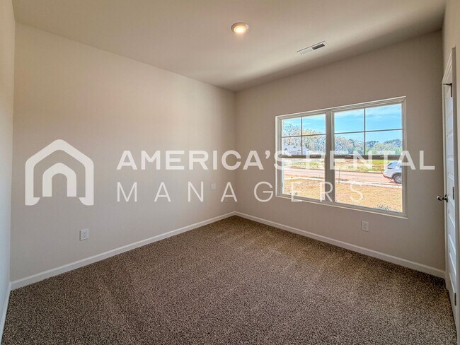 Building Photo - New Construction Home for Rent!