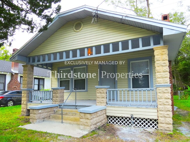 Building Photo - 2899 Dignan St