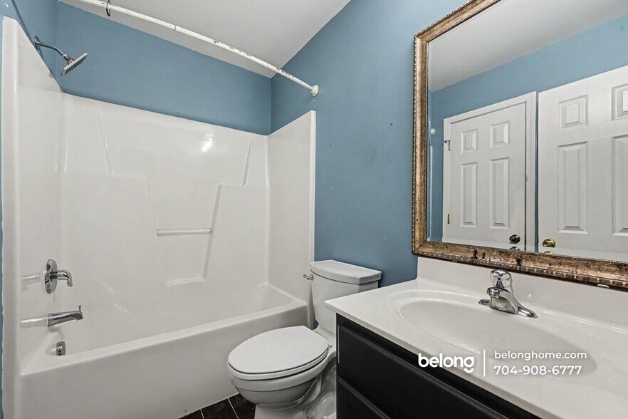 Building Photo - 515 Tansy Dr