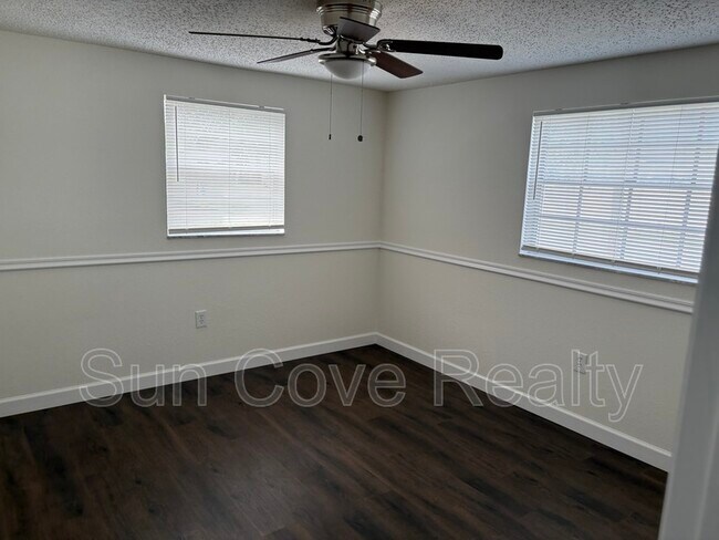 Building Photo - 4616 Ackerman St