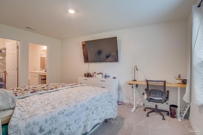 Building Photo - 6421 June Bug Dr