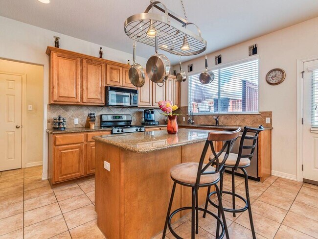 Building Photo - 13717 Field Spar Dr