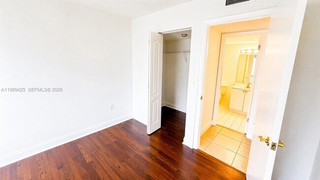 Building Photo - 4255 N University Dr