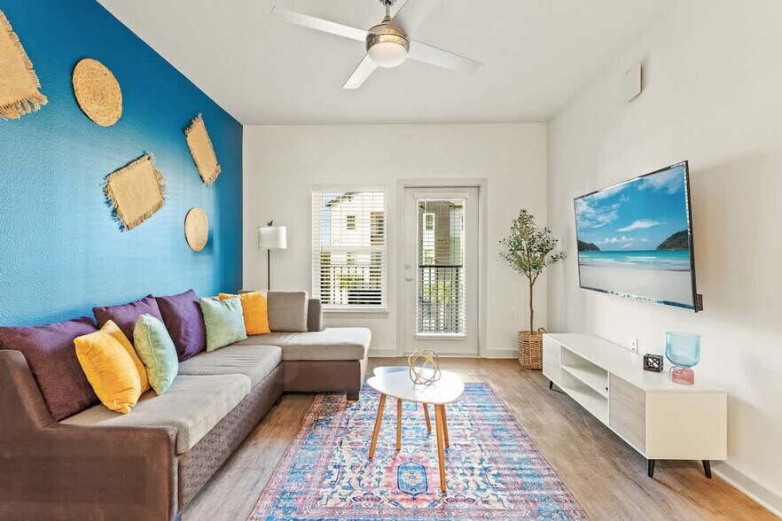 Building Photo - 14533 Star Water Rd