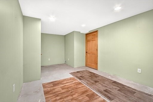 Building Photo - 85 Steeple Chase Cir