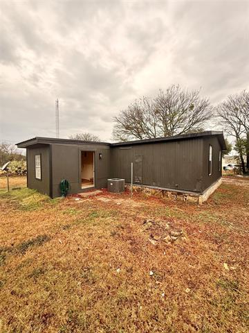 Building Photo - 923 Guadalupe River Dr