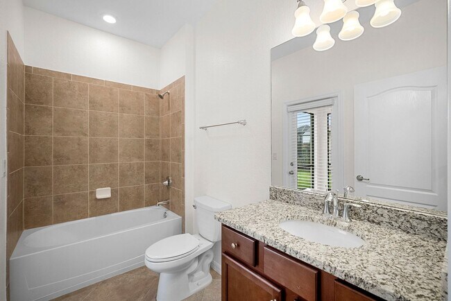 Building Photo - Beautiful Home in Alva 3 bedrooms 2 baths ...