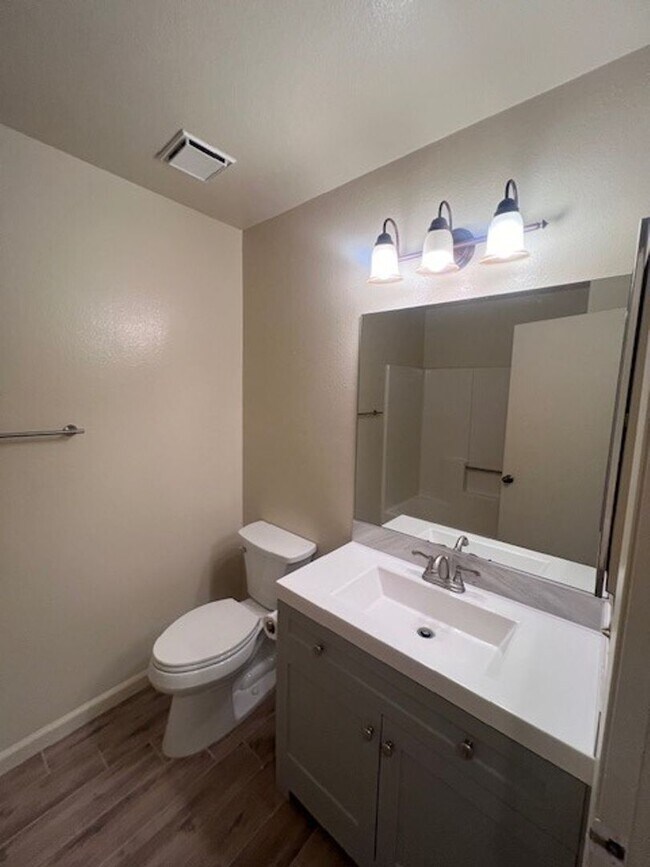 Building Photo - 26595 Voyage Ln