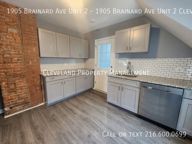 Building Photo - 1905 Brainard Ave