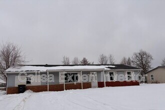 Building Photo - 6832 Autumn View Dr