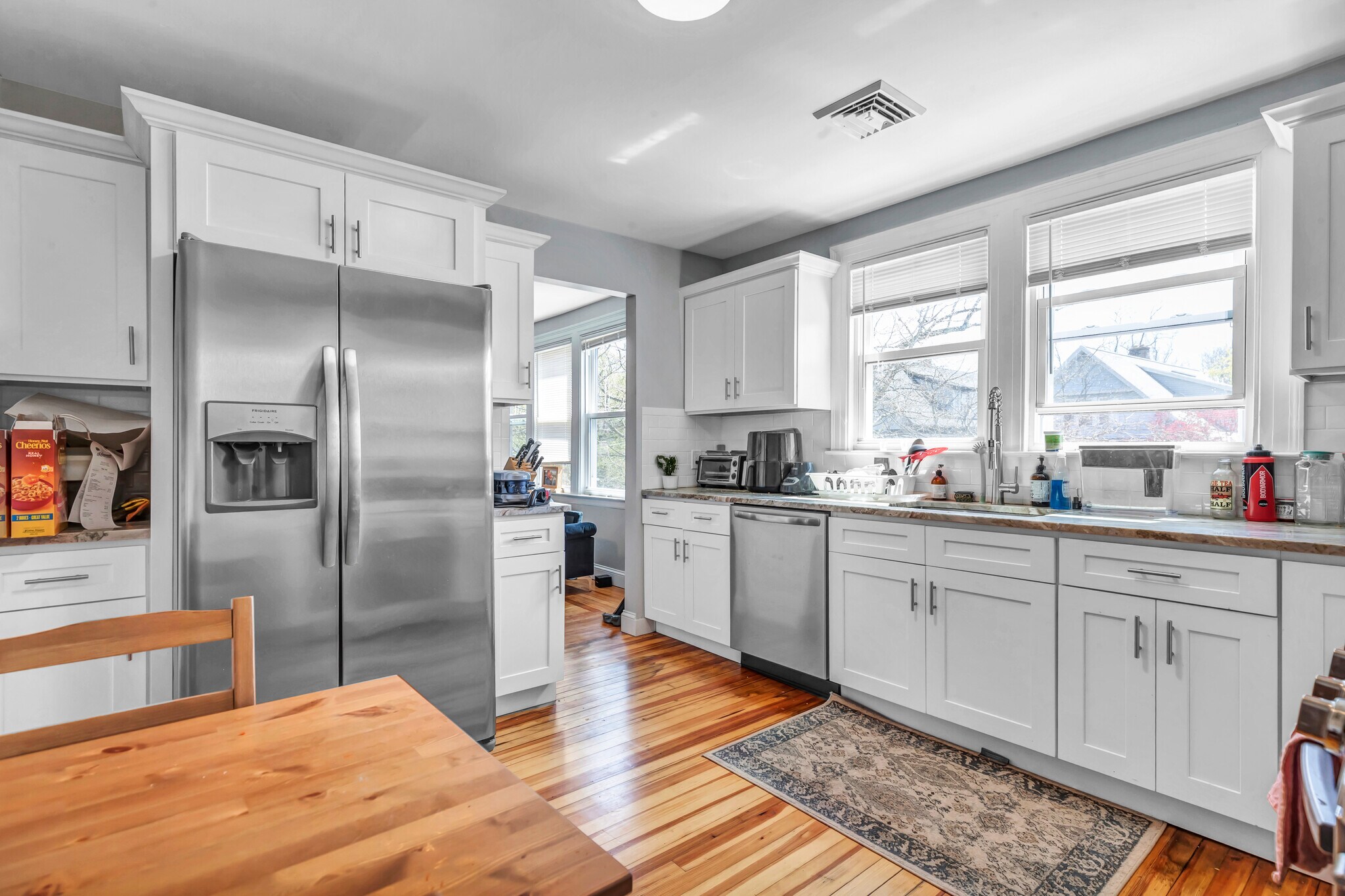 Building Photo - 4 Sheldon Terrace