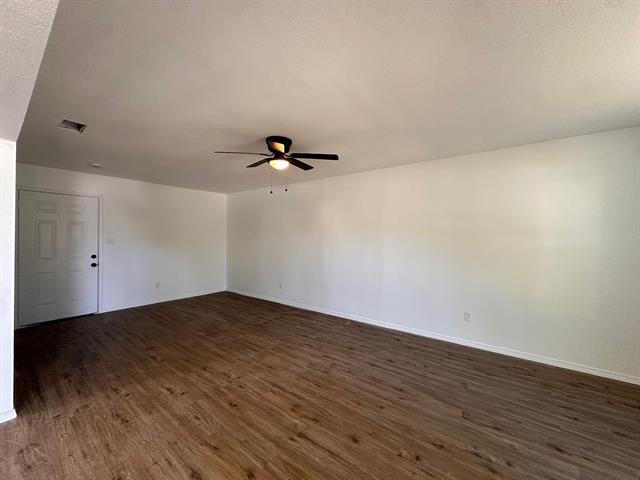 Building Photo - 2318 1st St