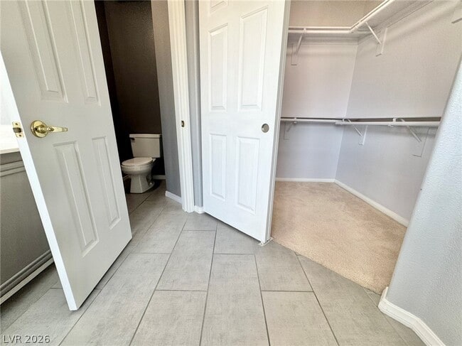 Building Photo - 216 Chiquis Ct