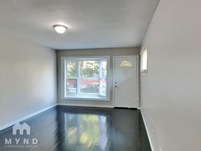 Building Photo - 928 Heyl Ave